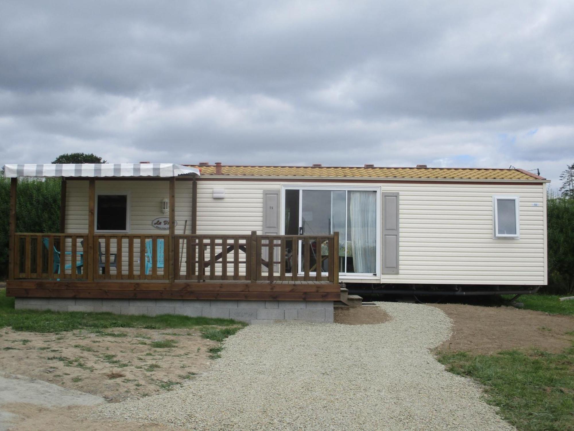 Les Mobile Home De Kerroyal Garlan Εξωτερικό φωτογραφία