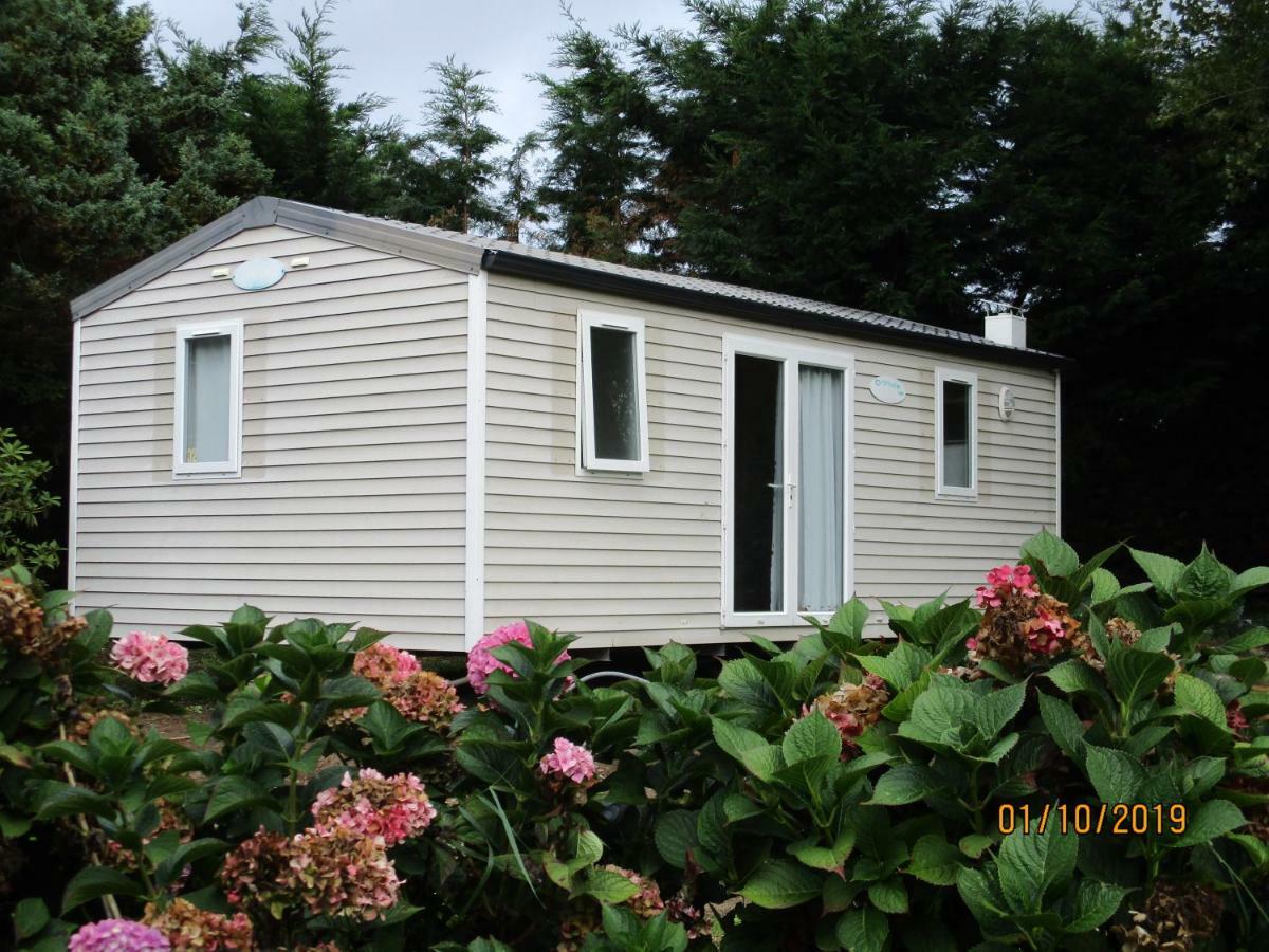 Les Mobile Home De Kerroyal Garlan Εξωτερικό φωτογραφία